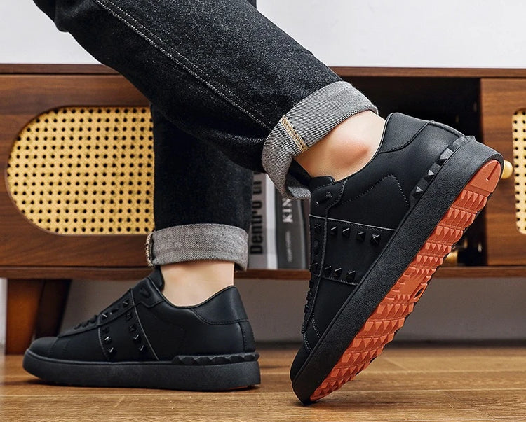 Spring Autumn New Men's White Shoes Trendy Fashion Youth Flat Board Shoes Men's Single Shoes