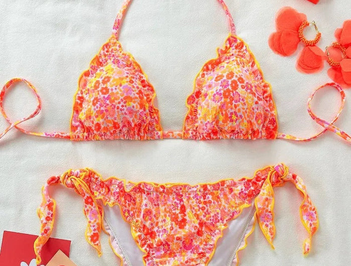 Nuovo Set Bikini Donna Estivo con Stampa Floreale Arancione, Halter con Volant, Push-Up e Perizoma con Laccetti Laterali PlatiNum