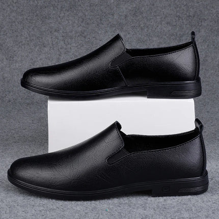 Mocassini comodi in pelle bovina da uomo neri classici alla moda di marca scarpe Casual in pelle con suola morbida traspirante cava estiva da uomo