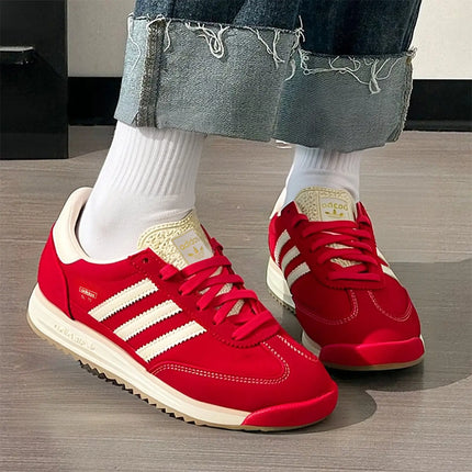 Scarpe casual sportive ammortizzate e resistenti all'usura da uomo e da donna ufficiali Adidas in vero trifoglio IH4823