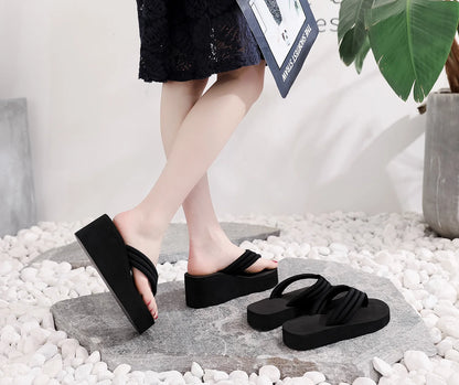 Women Fashion Wedge Flip Flops Summer Platform Shoes Light Weight Girls Indoor Beach Slippers Black Color Ladies Street Sandals