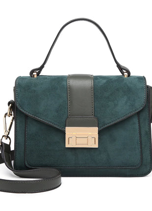 Elegante borsa da donna KONO in similpelle PVC, tracolla rimovibile, diverse modalità di trasporto, dimensioni compatte 22×8×15 cm, perfetta per tutti i giorni e per il lavoro.