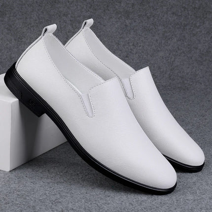 Mocassini comodi in pelle bovina da uomo neri classici alla moda di marca scarpe Casual in pelle con suola morbida traspirante cava estiva da uomo