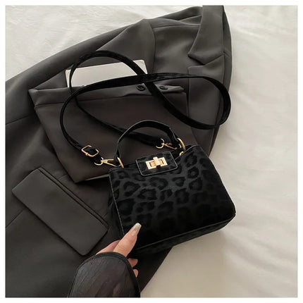 Elegante Mini Borsa a Tracolla con Manico Superiore, Chiusura Dorata, Versatile Borsa in Finta Pelle Scamosciata e Pelle per Uso Quotidiano Femminile