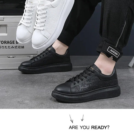 2026 Men's Casual Shoes Spring and Autumn Flat-soled Casual Leather Shoes Sports Shoes Black and White Men's Thick-soled Shoes
