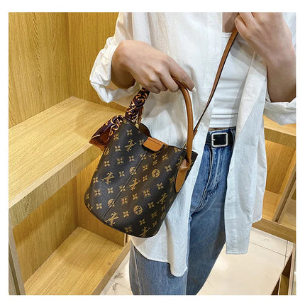 Advanced fashion bag for women 2025 new casual women's bag, large capacity bucket bag, shoulder bag, diagonal cross bag PlatiNum