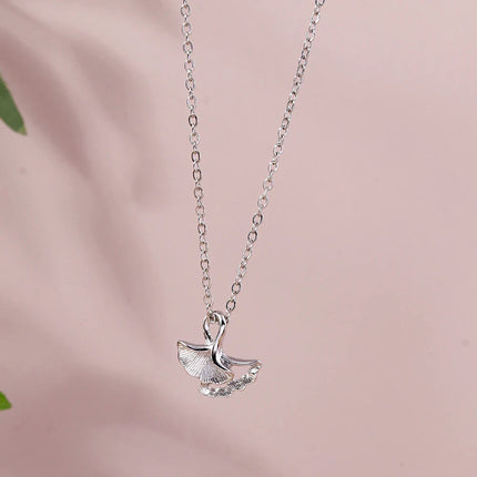 Y2K Crystal Butterfly Heart Necklace Fashion Kpop Shiny Clavicle Chain Necklaces for Women Girls New Trend Party Gifts Jewelry PlatiNum