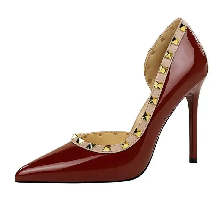 2025 Nuovo Sexy Nero Sottile Tacchi Alti 10.5 Centimetri Scarpe da Donna Testa A Punta Rivetto Pompe da Donna in Pelle Verniciata Stiletto Scarpe da Discoteca platinumshop
