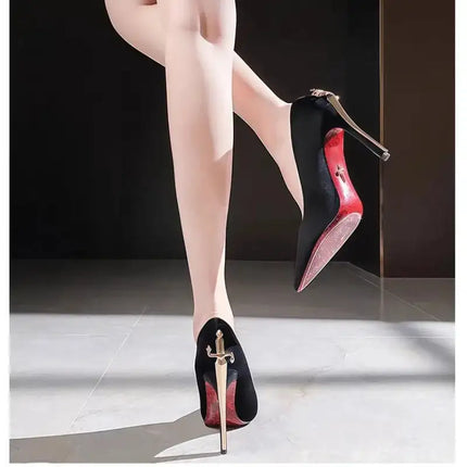 Scarpe da Donna di Design di Lusso, Tacchi Alti a Punta Stiletto con Design a Scettro e Spada Dorata, Moda Regina 2026, Zapatos De Mujer platinumshop