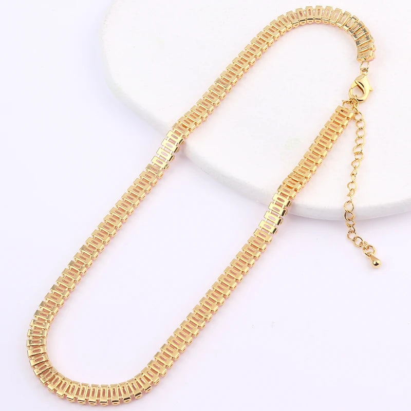 Collana girocollo con zirconi cubici da donna verde di lusso Collana con catena da tennis in cristallo arcobaleno lucido CZ per regalo da donna