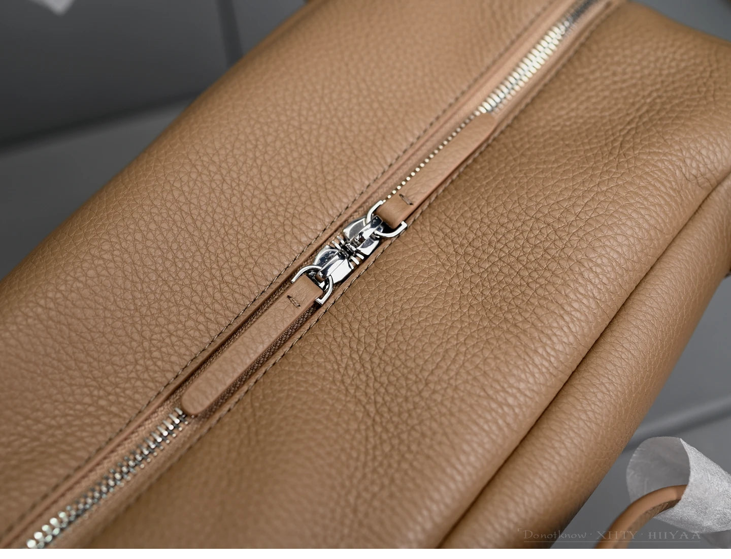 XHTY Genuine Leather Shoulder Bag Underarm Bag Women Soft Large Capacity Bowling Bag Simple Fashion Top Layer Cowhide New Model