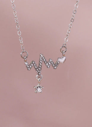 Y2K Crystal Butterfly Heart Necklace Fashion Kpop Shiny Clavicle Chain Necklaces for Women Girls New Trend Party Gifts Jewelry PlatiNum