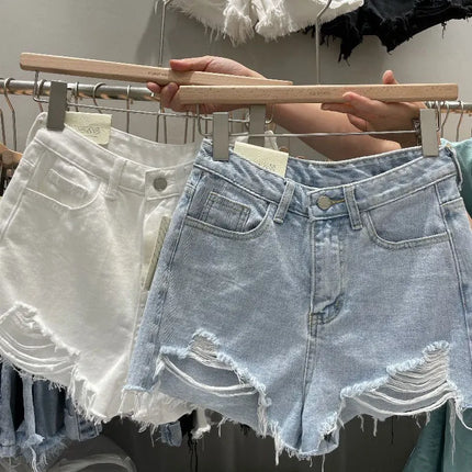 Y2k Pantaloncini di jeans strappati da donna Nuova linea A ampia con bordi sfilacciati per pantaloni corti estivi Pantaloncini di jeans streetwear da donna neri