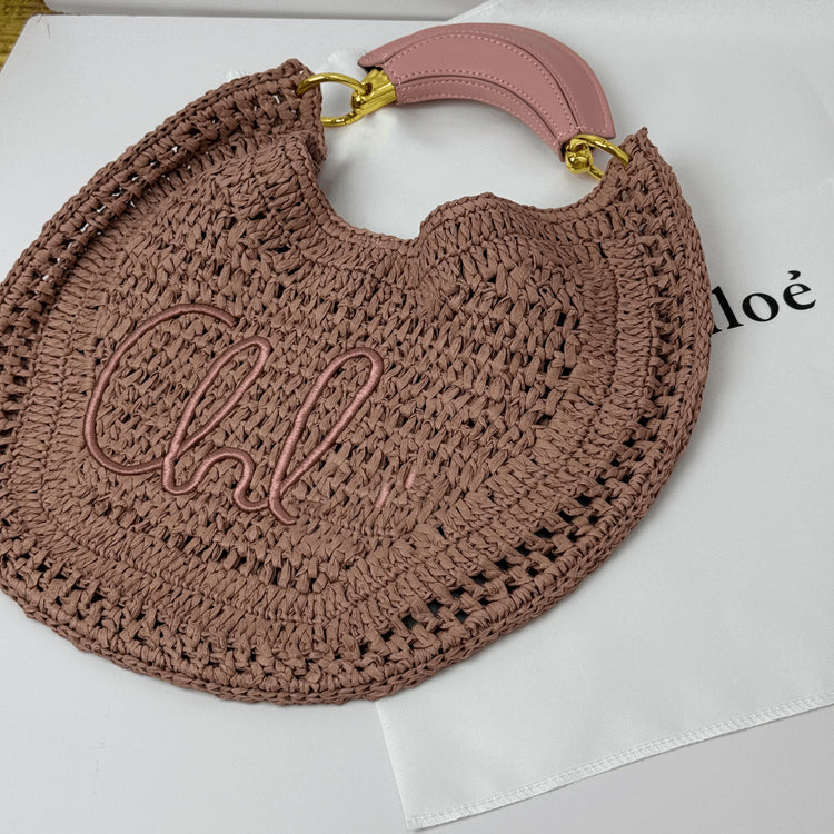 Borsa a Tracolla in Paglia di Rafia con Patchwork in Pelle, Versatile Borsa da Spiaggia per Donne, Ideale per Vacanze e Viaggi