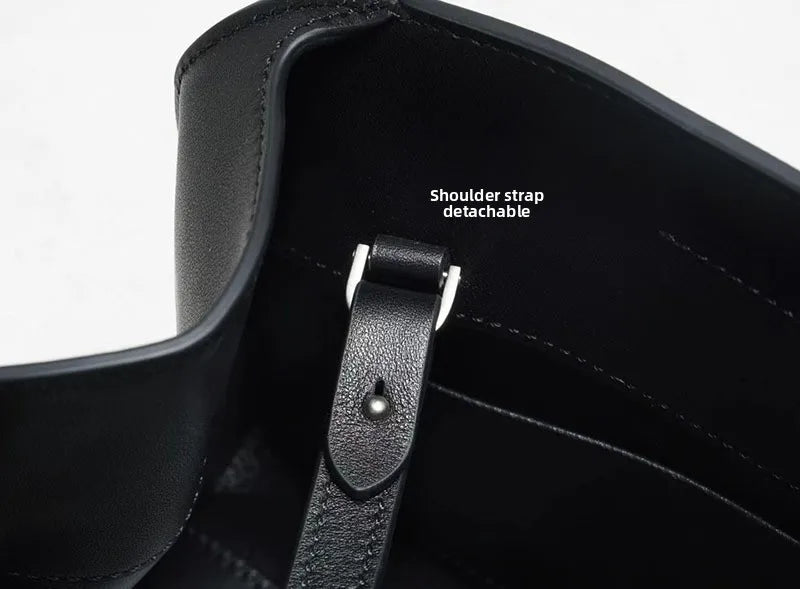 [Full Leather Inside Outside] Drinking Milk Cowhide Imported Saddle Leather Underarm Bag Single Shoulder Crossbody Bag Simple