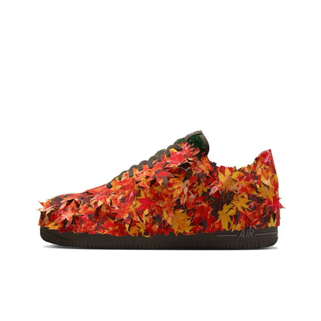 Nike Air Force 1 Scarpe da Skateboard Classiche e Versatili a Profilo Basso Unisex Rosse IM8062-368