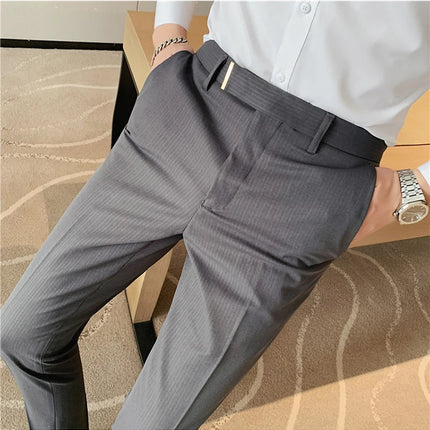 Pantaloni da abito da uomo primavera autunno Moda stile britannico Business Office Pantaloni eleganti da uomo Pantaloni da uomo slim fit a righe di alta qualità