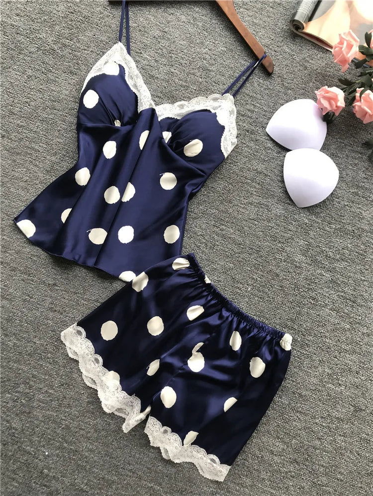 Nuovo set di biancheria intima da donna in due pezzi, composto da canotta e pantaloncini in raso a pois, stile europeo e americano, semplice e casual.