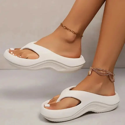 Infradito in Eva spessa con plateau per donna 2024 Sandali da spiaggia antiscivolo estivi con punta a clip Donna Comode pantofole con suola morbida