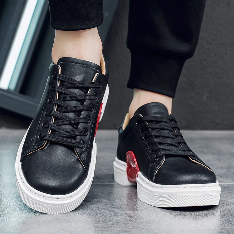 Hot Men's Casual Shoes Leather Sneakers Fashion White Black Male Vulcanized Shoes Non-slip Soft Men Shoes Lightweight Flat Shoe