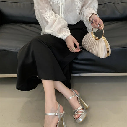 Liyke 2026 Nouveaux Sandales compensées à talons hauts Strass Sangle de cheville Bout ouvert Chaussures de soirée de mariage Femme Or