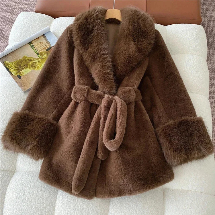 Winter Luxury Women Faux Furs Jackets Coats With Belt Elegant Waist Hugging Slimming Fur Big Collar Thickened Warm Outerwear