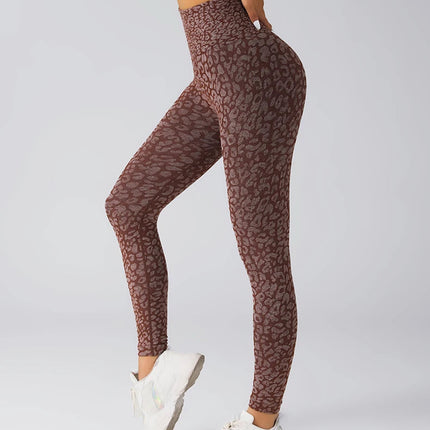 Women's Seamless Leopard Print Yoga Pants with Hip Lifting and High Waist Fitness Pants with High Elasticity PlatiNum