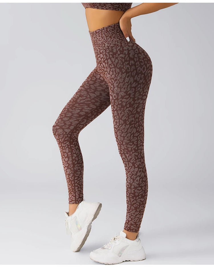 Women's Seamless Leopard Print Yoga Pants with Hip Lifting and High Waist Fitness Pants with High Elasticity PlatiNum