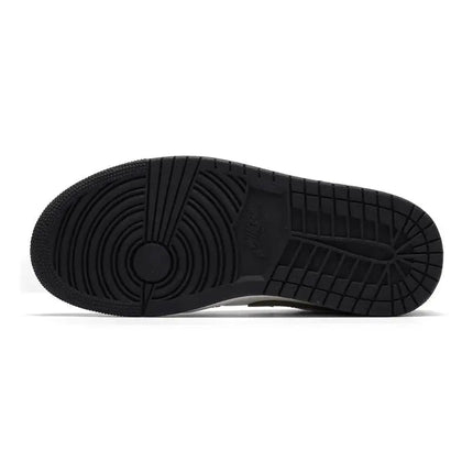 Scarpe da donna Nike Air Jordan 1 Sneakers retrò basse bianche e marroni Scarpe da basket Dc0774-200 platinumshop
