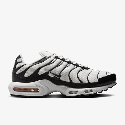 Scarpe da corsa basse da uomo Nike Air Max plus, comode, resistenti, con assorbimento degli urti, stile versatile DM0032-019