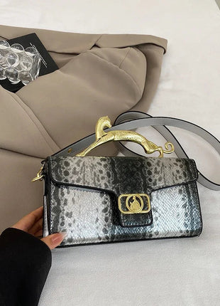 New Ladies Metal Buckle Simple Fashion Shoulder Bag Party Commuting Bag Women Luxury Brand Design PU Leather Bag PlatiNum