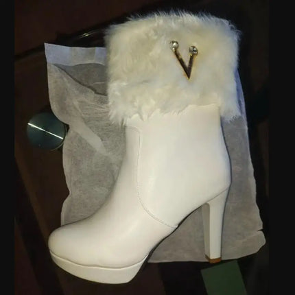 White Ankle Boots Women Platform Short Shoes Fashion V Buckle High Heels White Black Autumn Winter Ladies Ankle Boots Pink 34-43