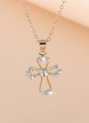 Y2K Crystal Butterfly Heart Necklace Fashion Kpop Shiny Clavicle Chain Necklaces for Women Girls New Trend Party Gifts Jewelry PlatiNum