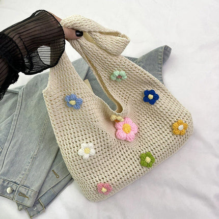 New Women's Versatile Braided Shoulder Bag, Simple and Casual for Holidays and the Beach, with Internal Compartments