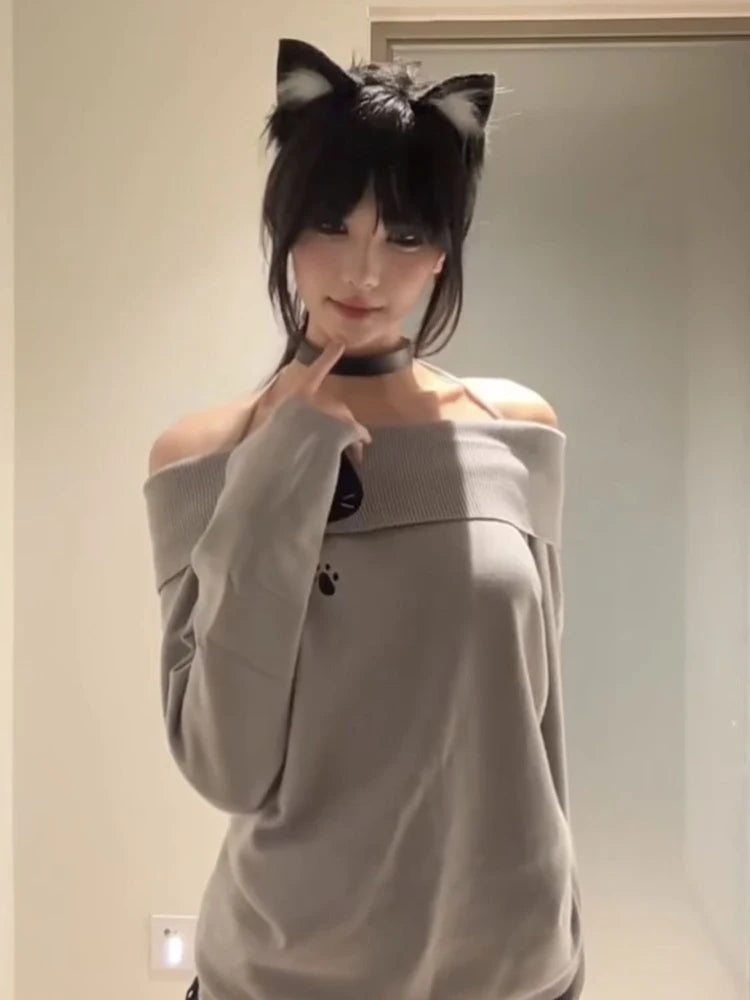 T-shirt con spalle scoperte con ricamo carino T-shirt da donna a maniche lunghe con gatto Kawaii Camicetta basic aderente T-shirt grigie senza spalline