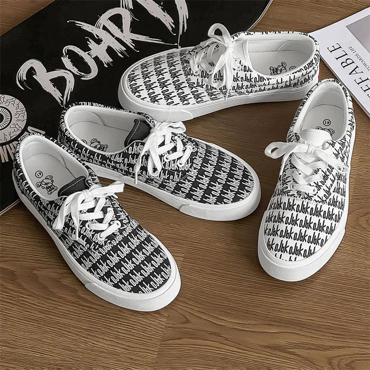 Designer Canvas Casual shoes for men  Flats Vulcanized Shoes Original printed sneakers male Skateboard street shoes men Tennis