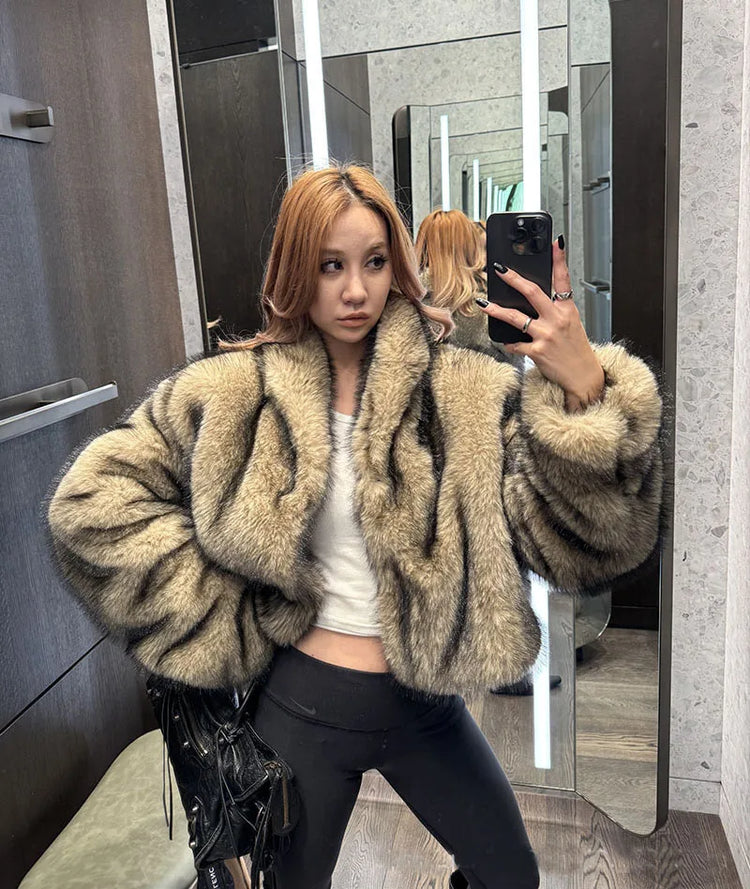 ZADORIN Oversized Fluffy Brown Faux Fur Coat Woman Clothes Winter Lapel Long Sleeve Short Fur Jackets for Woman Tops Outerwears