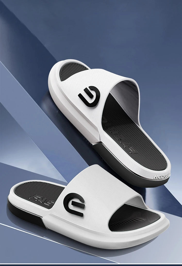 Pantofole da uomo alla moda Suola morbida in PVC Scivoli antiscivolo Infradito da spiaggia casual all'aperto Pantofole da bagno per la casa Nuovo sandalo