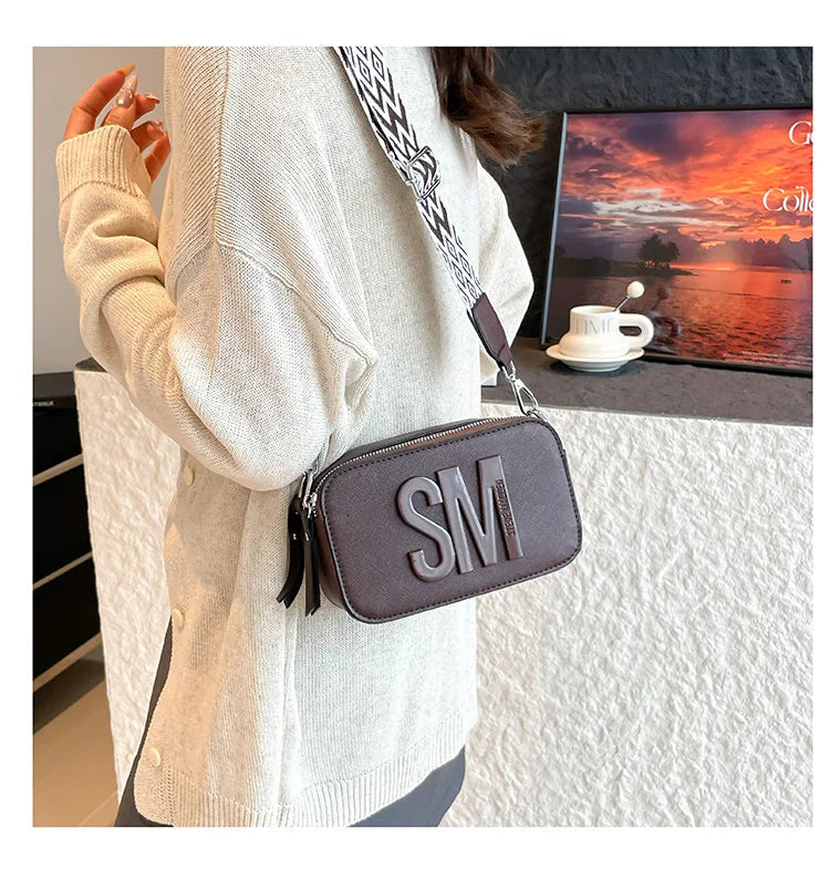 Cross-Border Style Camera Bag Fashionable Retro Women's Shoulder Slant Bag Small Square Bag Street Trend PU Material PlatiNum