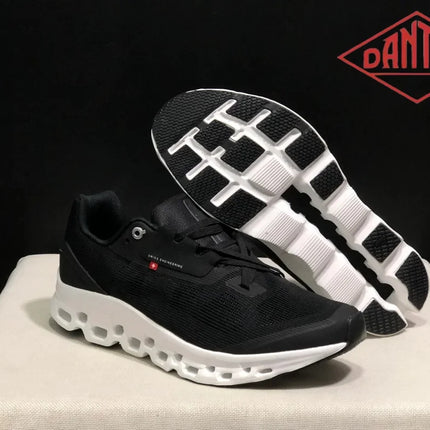 NUOVE Scarpe Casual Traspiranti Cloud's-Breathable 2026 per Uomo e Donna, Tessuto Morbido, Comode per Casa e Uscite