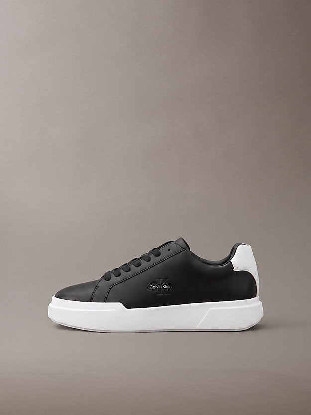chunky sneakers ad alta trazione e resistenza in pelle black/white/black da uomini calvin klein