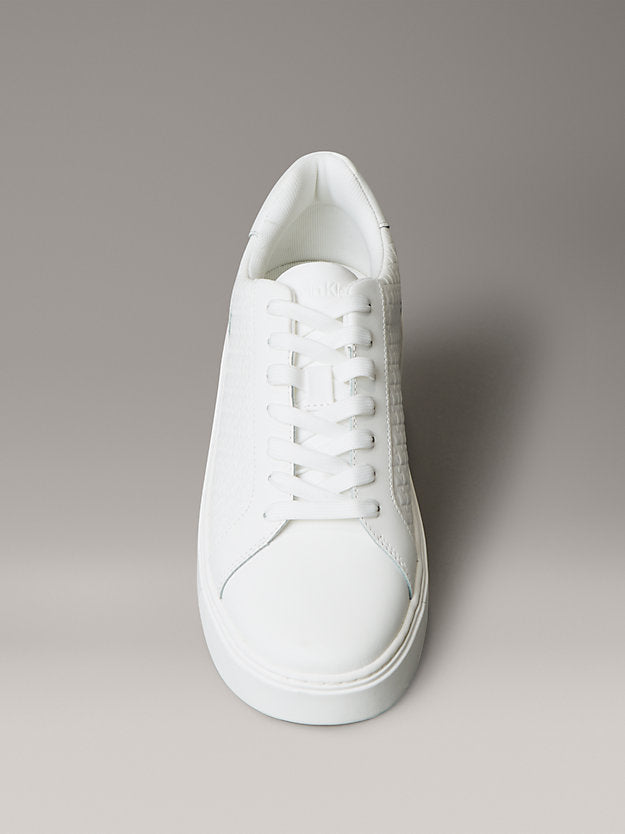 ck baseline - sneakers in pelle con logo triple bright white da uomini calvin klein
